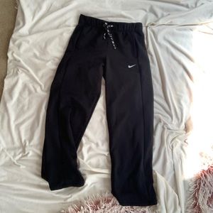 all black nike sweat pants